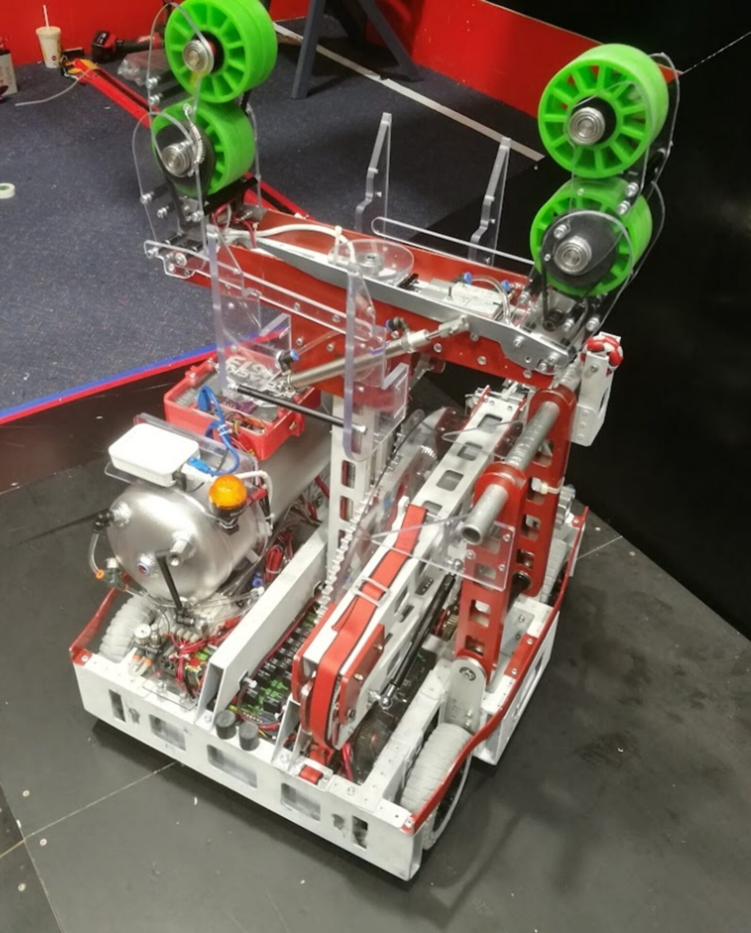 FRC Team 4613 2018 robot